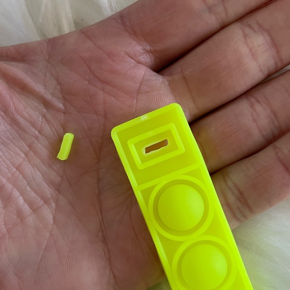 Solid Colored Bubble Push Pop Silicone Bracelet NWT - Picture 3 of 9